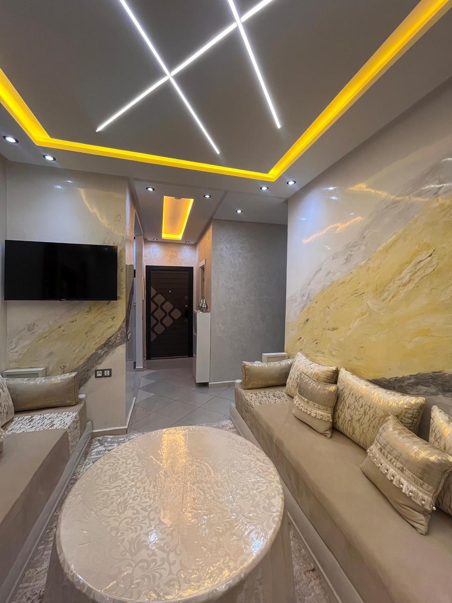 Appartement Renove Avec Style Et Parking Surveille マラケシュ エクステリア 写真